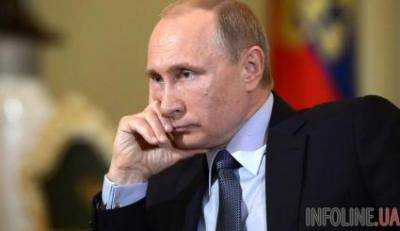 В Кремле считают неприемлимым новый санкционный пакет США