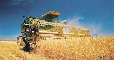 Аграрии уже собрали 53,7 млн тонн зерна