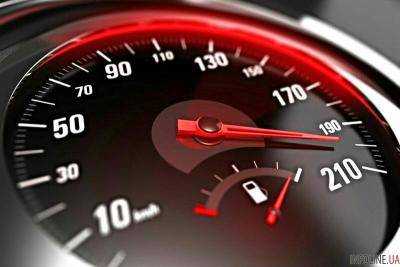 В МВД предлагают увеличить штраф за превышение скорости почти в 7 раз