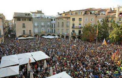 Около 750 тысяч человек вышли на акцию в Барселоне