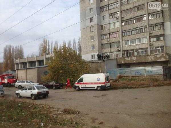 В Николаеве подросток выпал с 14 этажа жилого дома. Фото
