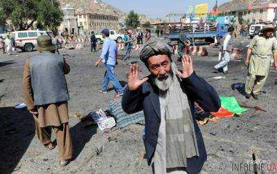 В результате взрыва в Кабуле погибли 18 человек