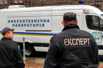 Полиция проверяет информацию о заминировании аэропорта "Киев"