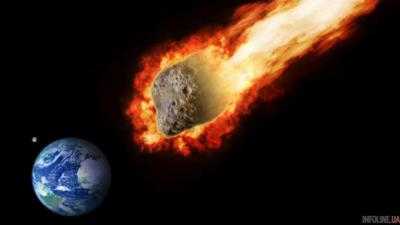 Упадет уже завтра? Крупнейший астероид несется к Земле.Видео