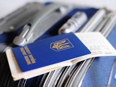 Полгода безвиза: границу упрощенно пересекли 355 тыс. украинцев