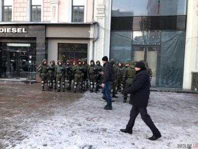 В центр Киева вошла Нацгвардия: Саакашвили уже на Крещатике