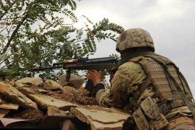 За прошедшие сутки в зоне АТО пострадали 5 украинских военных