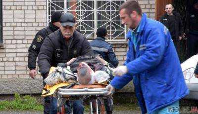 Обвиняемые, пострадавших от взрыва гранат в суде Никополя, сейчас в больнице под охраной