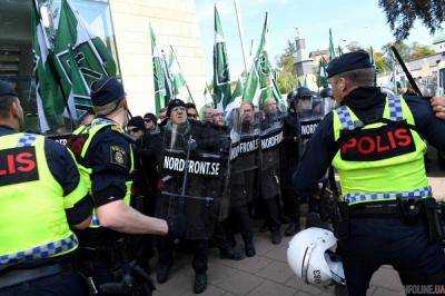 В Швеции задержали 17 человек на акции неонацистов