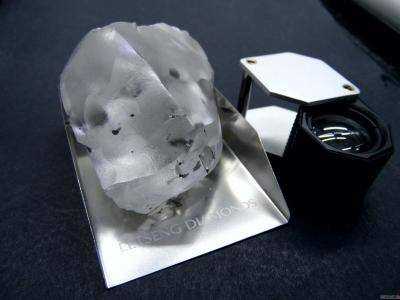 В Африке нашли один из крупнейших алмазов в истории