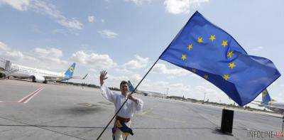 В ЕС давят на Украину: безвиз оказался под угрозой