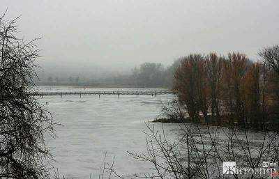 В Бердичеве перед Крещением случилось что-то необъяснимое с водой в местной речке