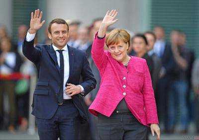 Меркель и Макрон анонсировали подписание странами нового договора