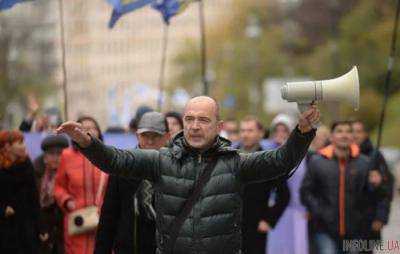 Украинцы готовят бунт скандальному министру