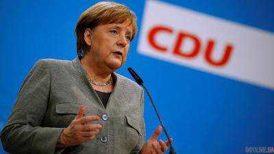 Партия Меркель: об облегчении санкций для РФ не может быть и речи