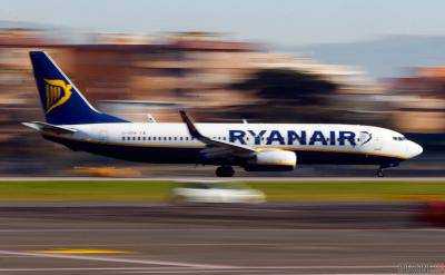 В Киеве приземлился самолет Ryanair: на борту может быть менеджмент компании