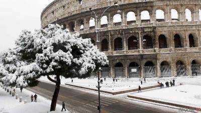 В Риме выпало аномально много снега