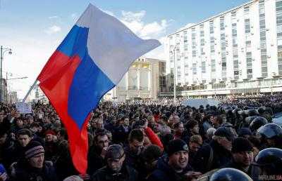 В Словакии на акцию протеста после убийства журналиста вышло 40 тысяч человек