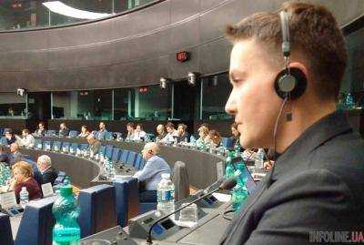 Надежда Савченко опубликовала фото, на которых она находится в Европарламенте