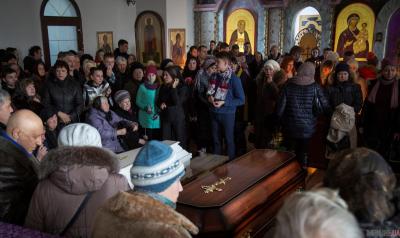 Моя жизнь потеряла смысл: в Кемерово прощаются с погибшими в пожаре