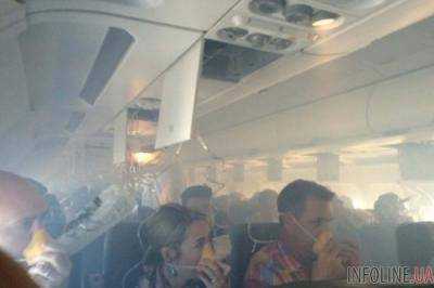 ЧП на борту пассажирского самолета в Москве. Опубликовано видео