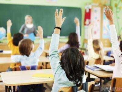 Правительство выделило на начальную школу почти 1,4 млрд грн