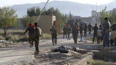 В Афганистане талибы штурмовали правительственный комплекс: десятки погибших