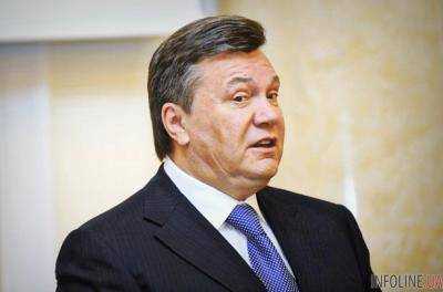Янукович протестует против навязывания ему бесплатных адвокатов