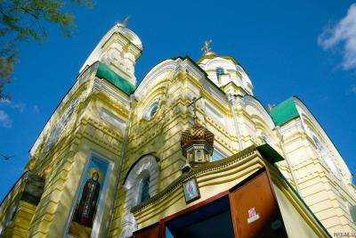 Это же храм, ты не магазин выбираешь: новая церковная война разгорелась в Украине