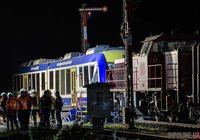 В Германии столкнулись товарный и пассажирский поезда, есть погибшие