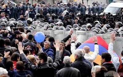 Протесты в Армении: активисты требуют отставки генпрокурора