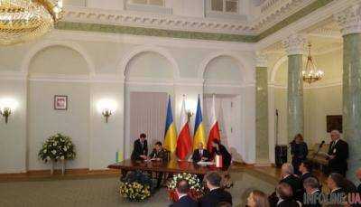 Украина и Польша подписали план сотрудничества между министерствами обороны
