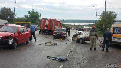 Из-за ДТП в Запорожской области пострадали 7 человек