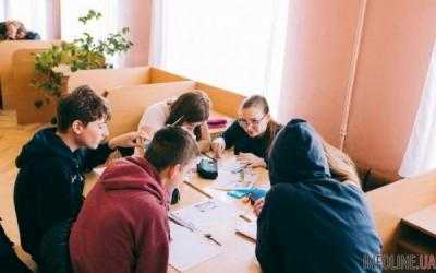 Математические гуру: украинские школьники забрали кучу медалей на сложнейшем конкурсе