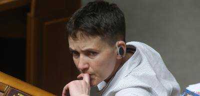 Суд дал адвокату Савченко два часа на ознакомление с материалами дела