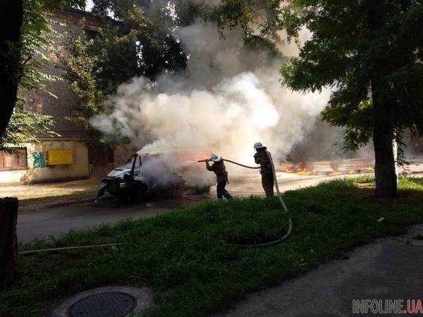 В Каменском взорвался автомобиль батальона "Днепр" с известным волонтером в салоне.Фото