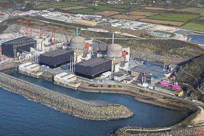Два реактора АЭС во Франции отключили из-за экстремальной жары