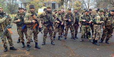 Разведка сообщила: на Донбассе боевики из российского Кавказа запугивают местных жителей