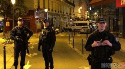 Вблизи Парижа мужчина с ножом напал на прохожих