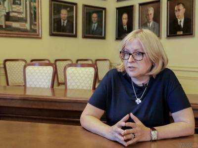 Суд восстановил Амосова в должности ректора медуниверситета