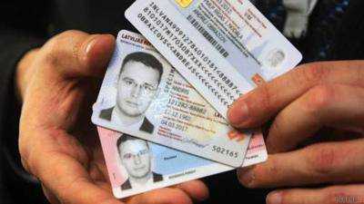 На сегодня изготовлено около 7 тыс. удостоверений для иностранцев в форме ID-карты