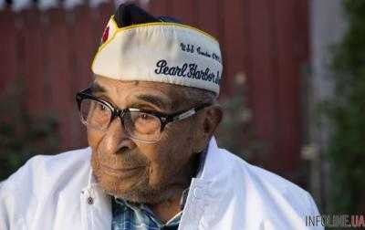 В США умер самый старый ветеран, переживший атаку на Перл-Харбор