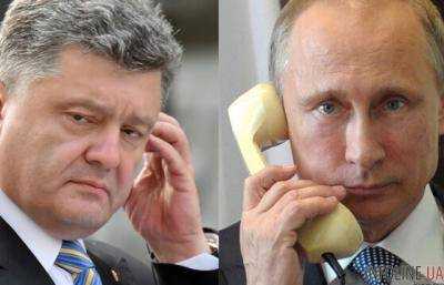 Порошенко не смог поговорить с Путиным об украинских моряках