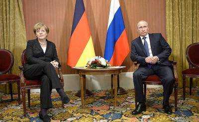 Меркель на встрече с Путиным подняла вопрос эскалации на Азове