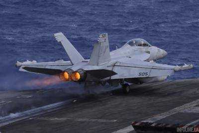 У берегов Японии потерпели крушение  два самолета ВМС США