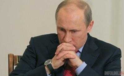 Путин опозорился выяснением отношений на публике, предложил уединиться