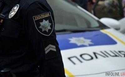 В Киеве разгорелся скандал из-за красавицы-полицейской: кто их набирает