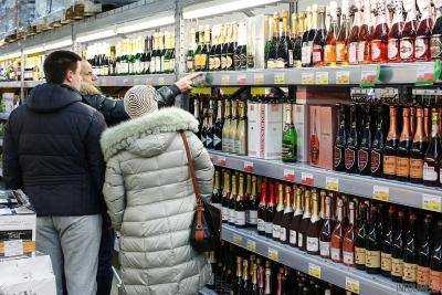 В предновогодний период алкоголь можно будет купить за полцены