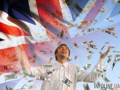 Строитель из Англии выиграл почти 100 млн долл. в лотерею