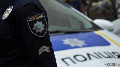 В Киеве мужчина покусал полицейского, пытаясь освободить товарища